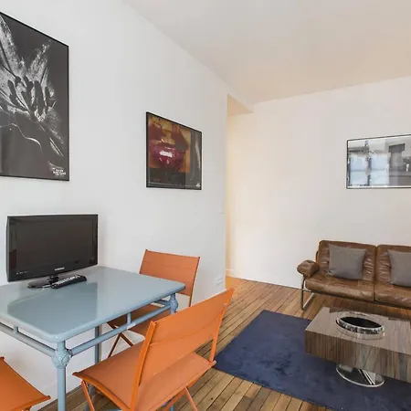 Apartment Charming 1bed-apt - Close To The Eiffel Tower Paris